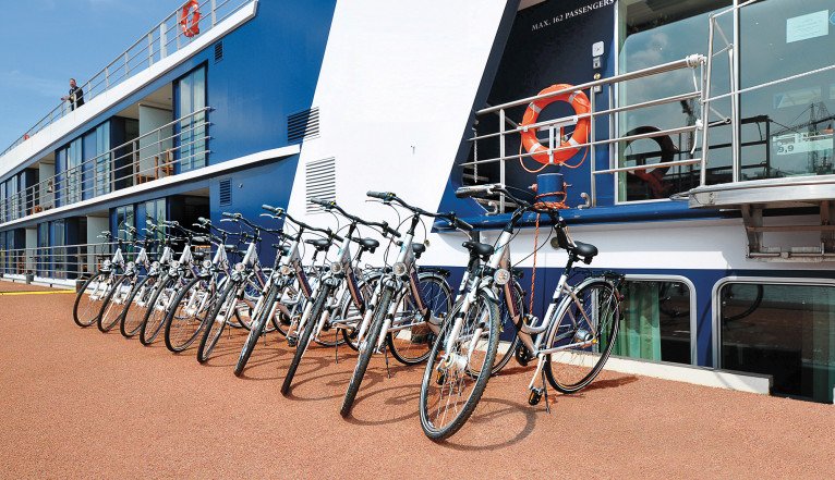 Guided Bike Tours on AmaDouro