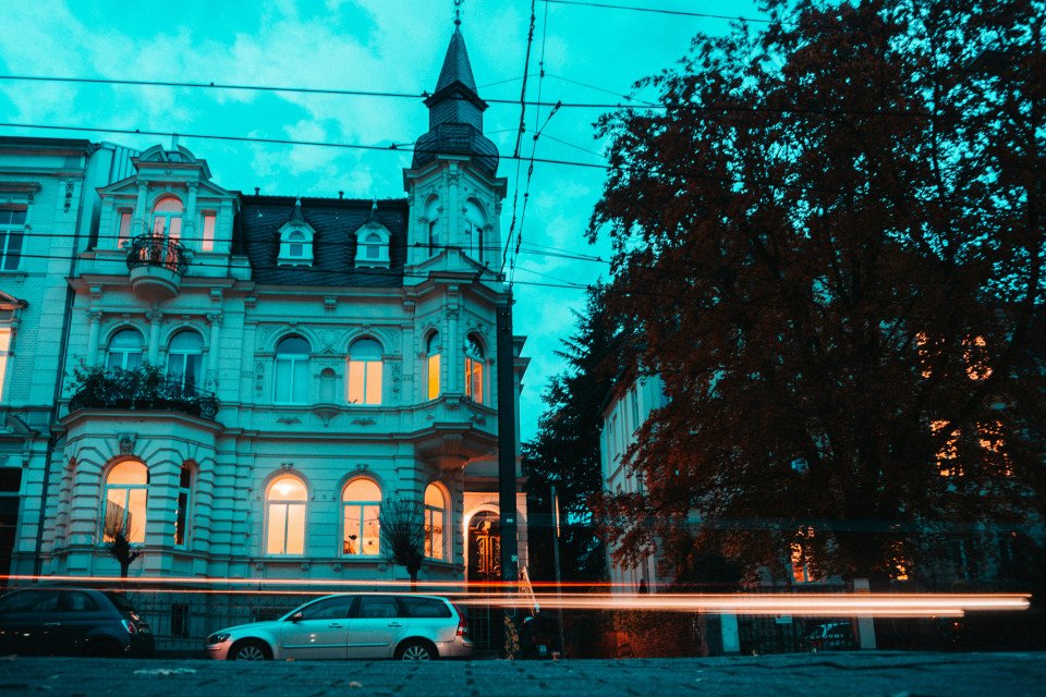8 Image 8