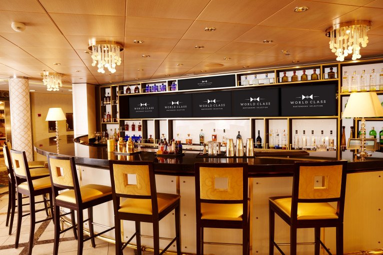World Class Bar 