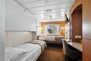 Deluxe Veranda Suite