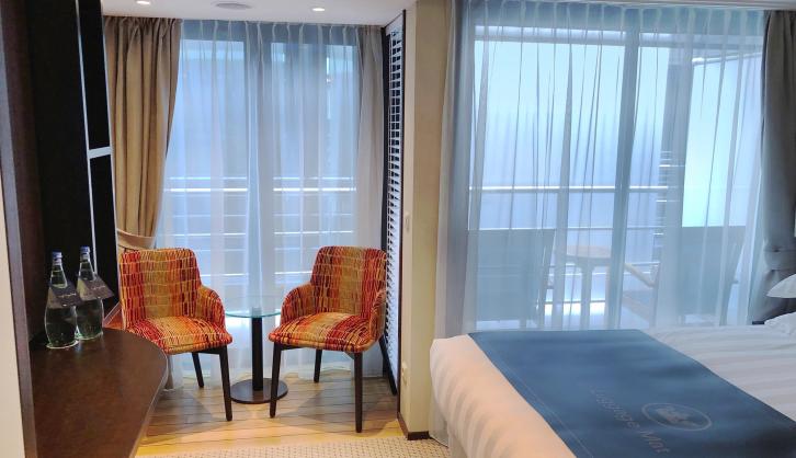 CAT. BB Stateroom