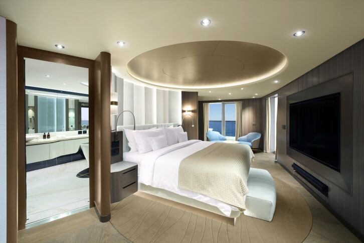 Owner's Residence cabin on Explora I